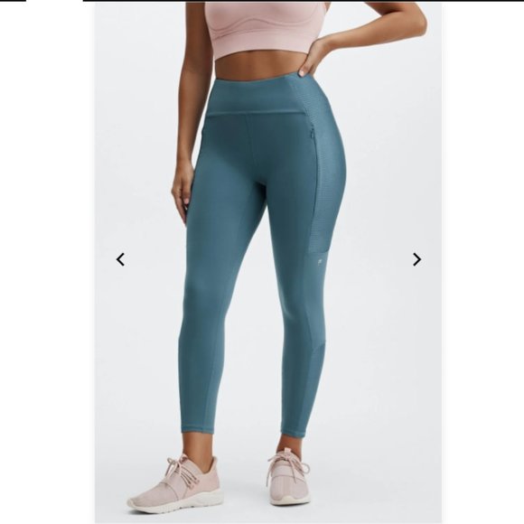 Fabletics High-Waisted Motion365 Run 7/8 Leggings Teal S - Picture 2 of 10